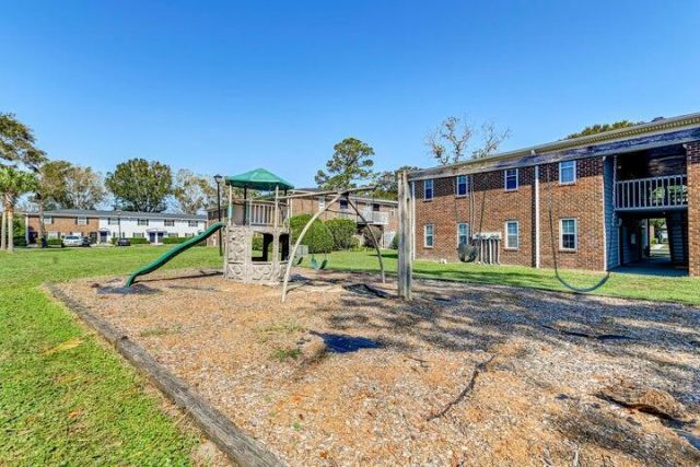 21 Rivers Point Row Photo 38