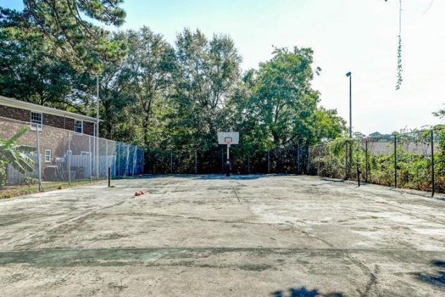 21 Rivers Point Row Photo 40