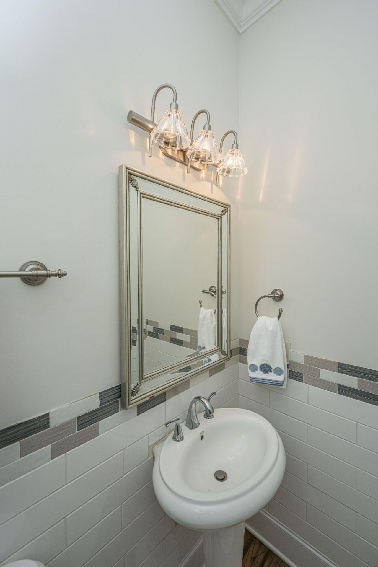 1534 Fiddlers Marsh Drive Photo 14