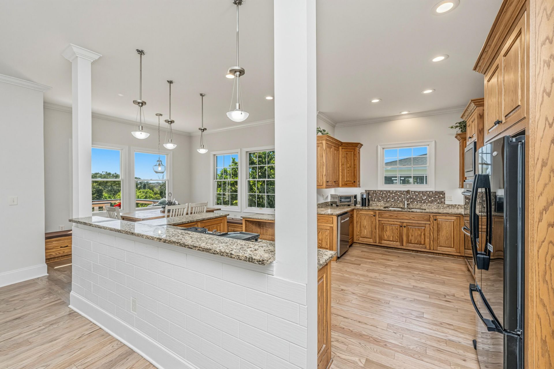 1534 Fiddlers Marsh Drive Photo 16