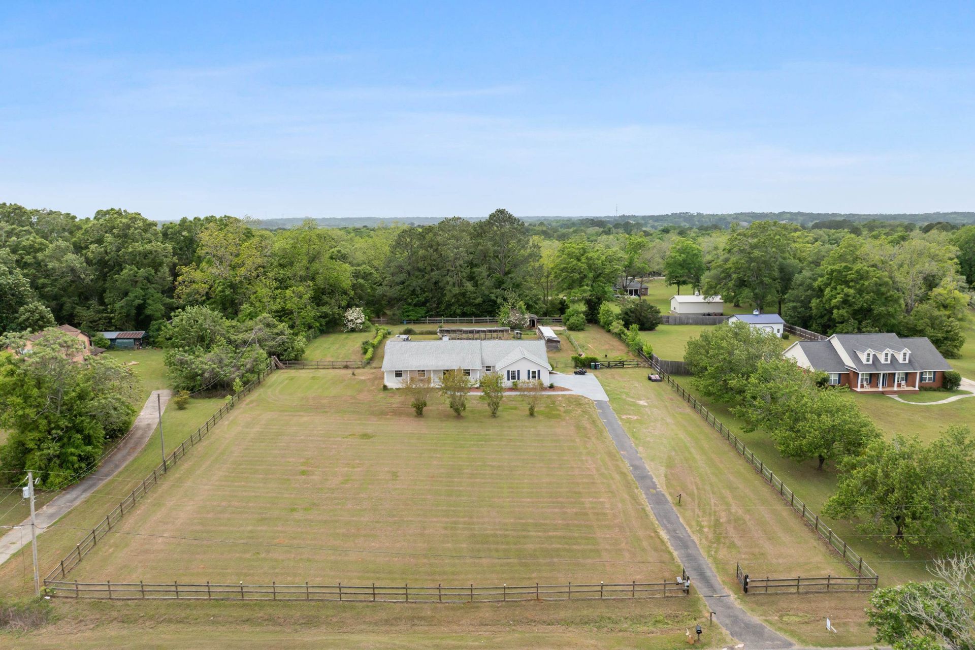 1386 Tung Hill Drive, Tallahassee, FL 32317 Photo