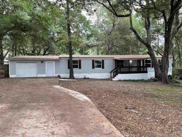 2115 Burnt Pine Lane , Tallahassee, FL 32317