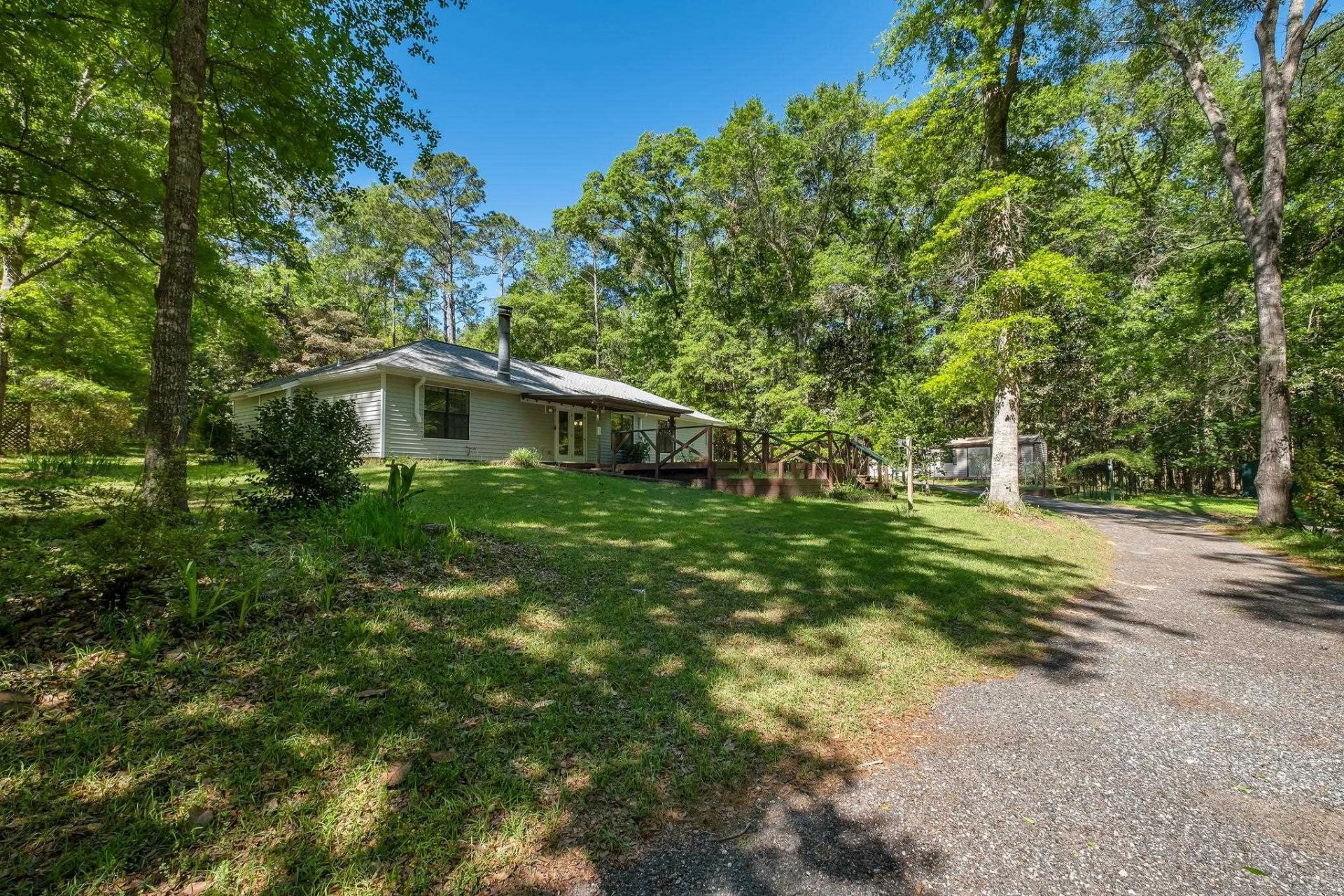 682 Timber Run, Havana, FL 32333 Photo