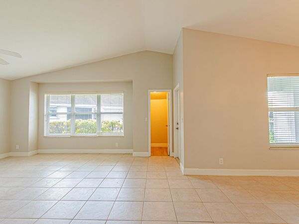 8632 Bridle Path Court, Unit 206, Davie, FL 33328