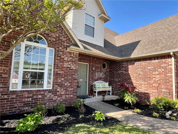 3381 Eaglecrest Circle, Springdale, AR 72762