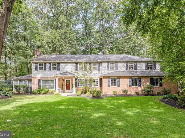 5016 WOODBOX LANE, MECHANICSBURG, PA 17055