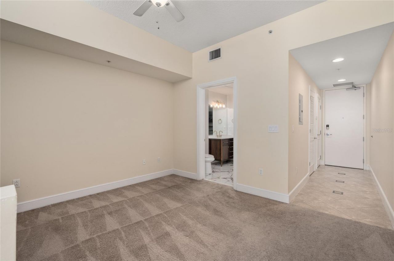 101 S Eola Drive, Unit 519, Orlando, FL 32801 Photo