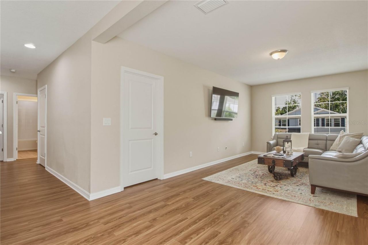 8415 Praise Drive, Tampa, FL 33625 Photo
