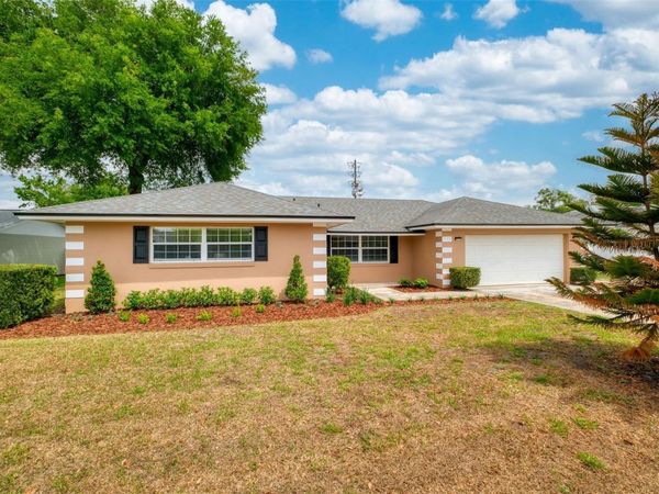 1036 MANCHESTER CIRCLE, WINTER PARK, FL 32792