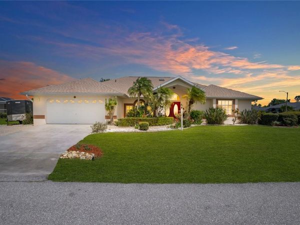 366 HARWICK STREET , PORT CHARLOTTE, FL 33954