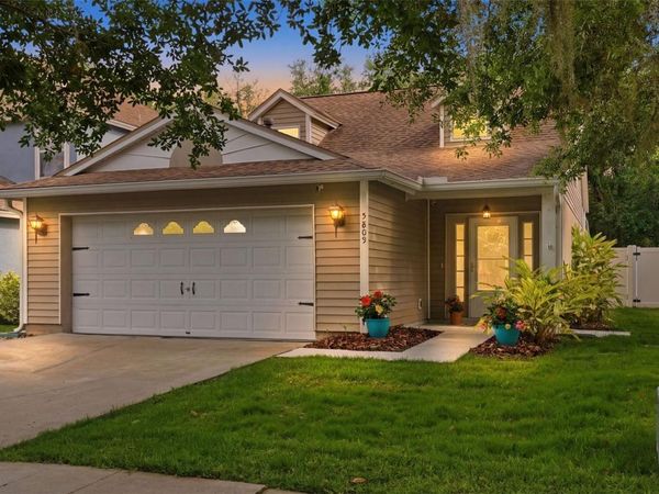 5805 MEADOWPARK PLACE , LITHIA, FL 33547