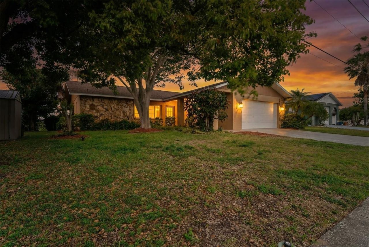 2529 San Luis Road, Holiday, FL 34691 Photo