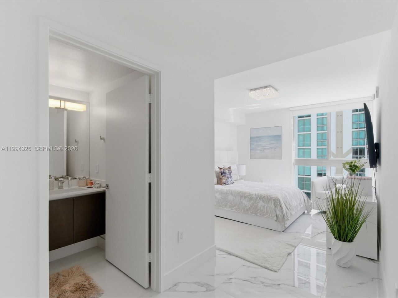 330 Sunny Isles Blvd, Unit 5-1508, Sunny Isles Beach, FL 33160 Photo
