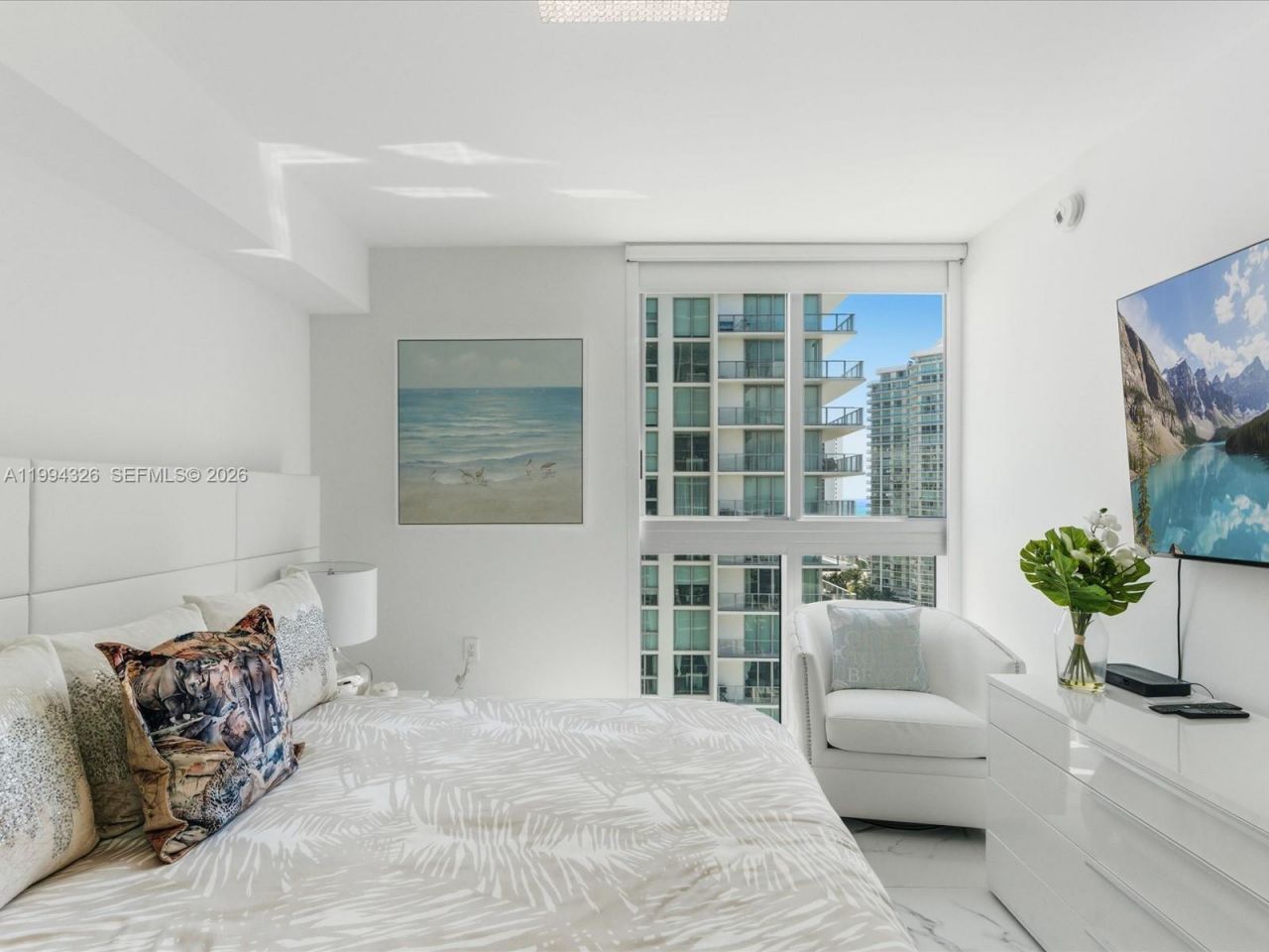 330 Sunny Isles Blvd, Unit 5-1508, Sunny Isles Beach, FL 33160 Photo