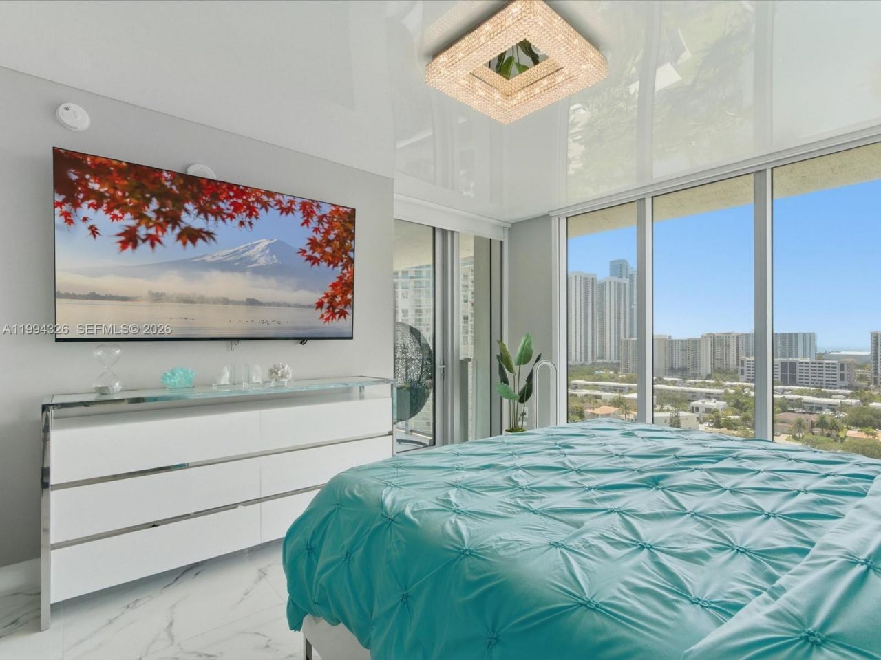 330 Sunny Isles Blvd, Unit 5-1508, Sunny Isles Beach, FL 33160 Photo