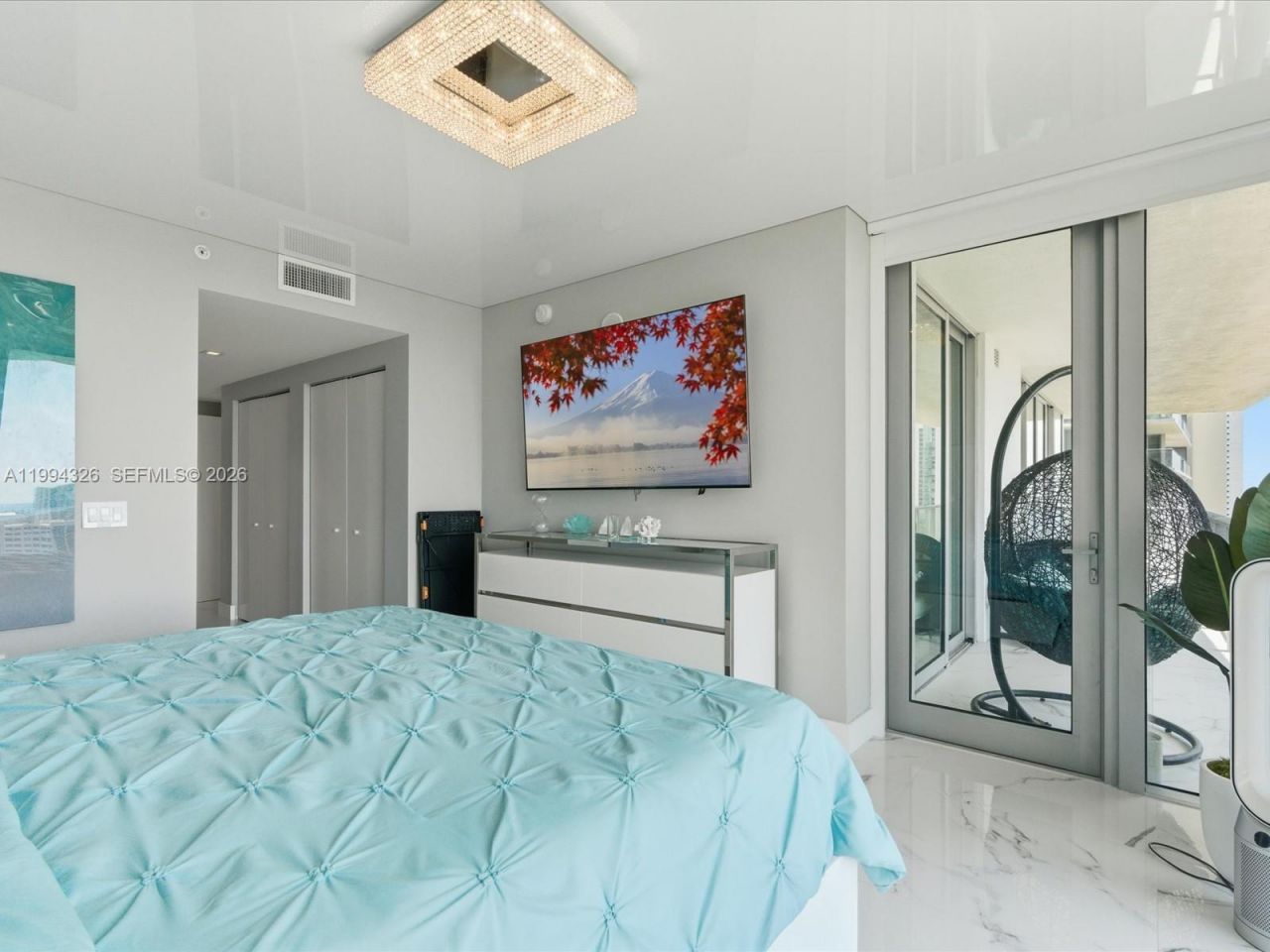 330 Sunny Isles Blvd, Unit 5-1508, Sunny Isles Beach, FL 33160 Photo