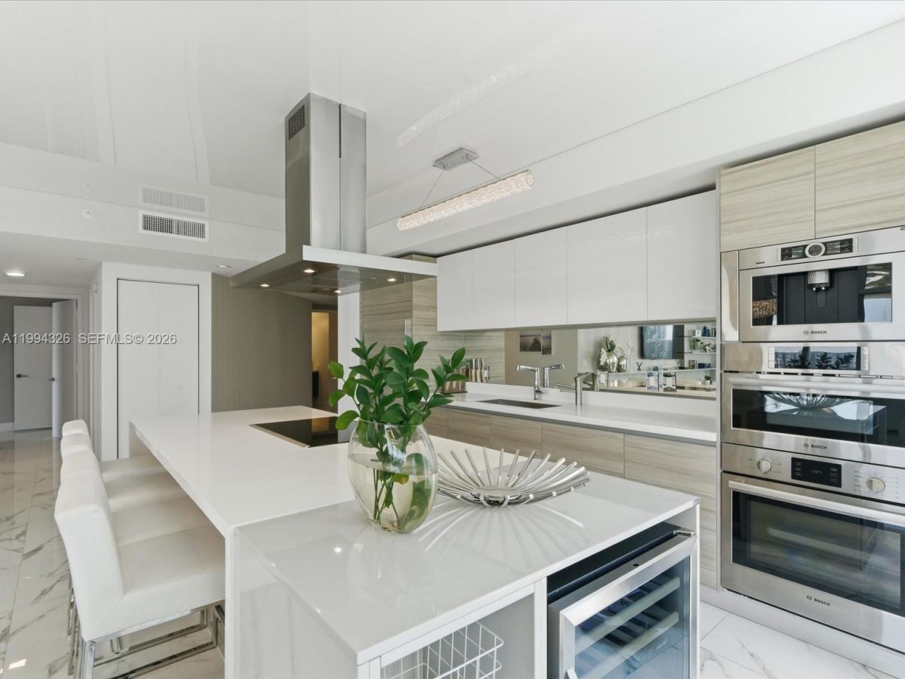 330 Sunny Isles Blvd, Unit 5-1508, Sunny Isles Beach, FL 33160 Photo