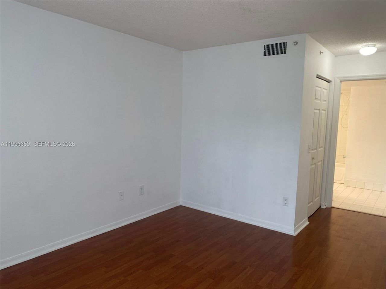 9645 NW 1st Ct, Unit 1-106, Pembroke Pines, FL 33024 Photo