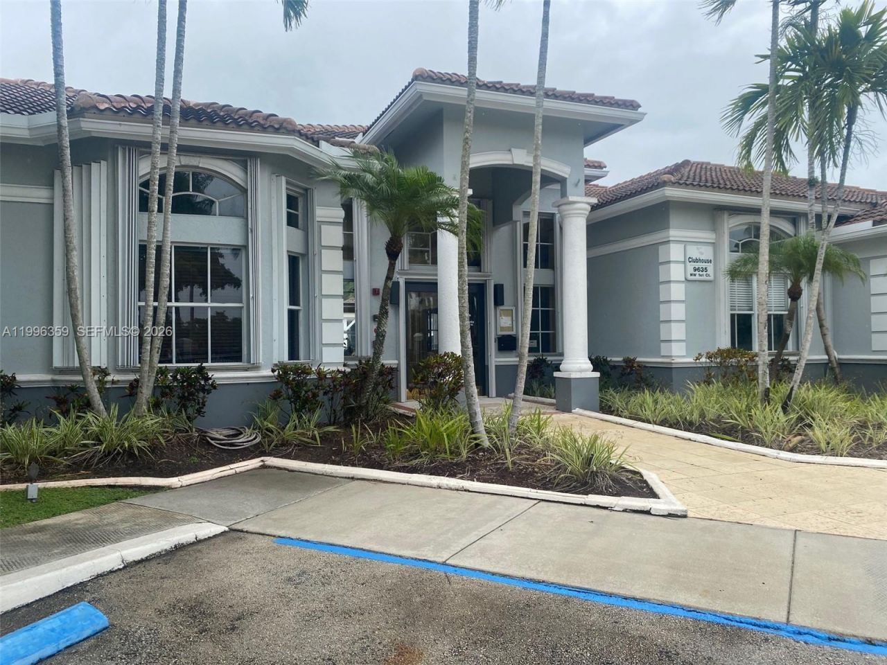 9645 NW 1st Ct, Unit 1-106, Pembroke Pines, FL 33024 Photo