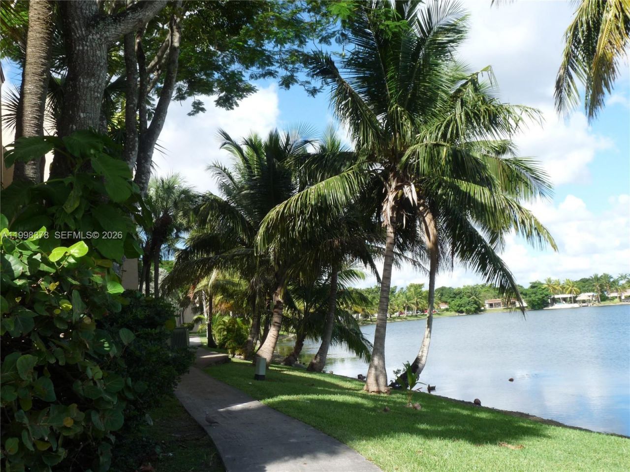 14525 N Kendall Dr, Unit 102J, Miami, FL 33186 Photo