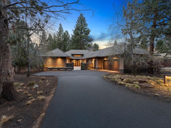 61440 Tam McArthur Loop, Bend, OR 97702