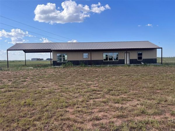 1436 CR 428, Hawley, TX 79525