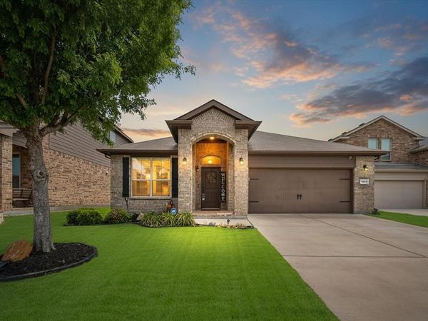 1004 Brownford Drive, Fort Worth, TX 76028