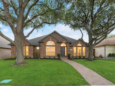 3928 Belton Drive, Dallas, TX 75287