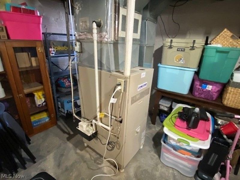 811 Loretta Avenue, Toronto, OH 43964 Photo 17