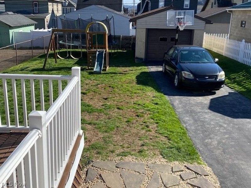 811 Loretta Avenue, Toronto, OH 43964 Photo 6