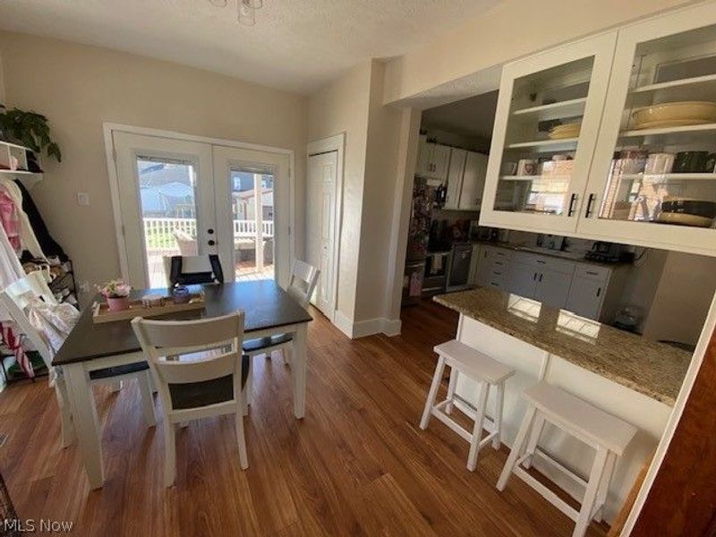 811 Loretta Avenue, Toronto, OH 43964 Photo 8