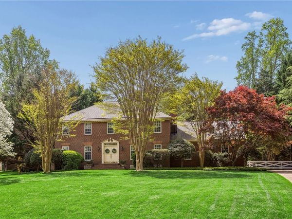 233 Richard Burbydge , Williamsburg, VA 23185