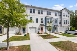 1040 Old Cypress Run photo 4