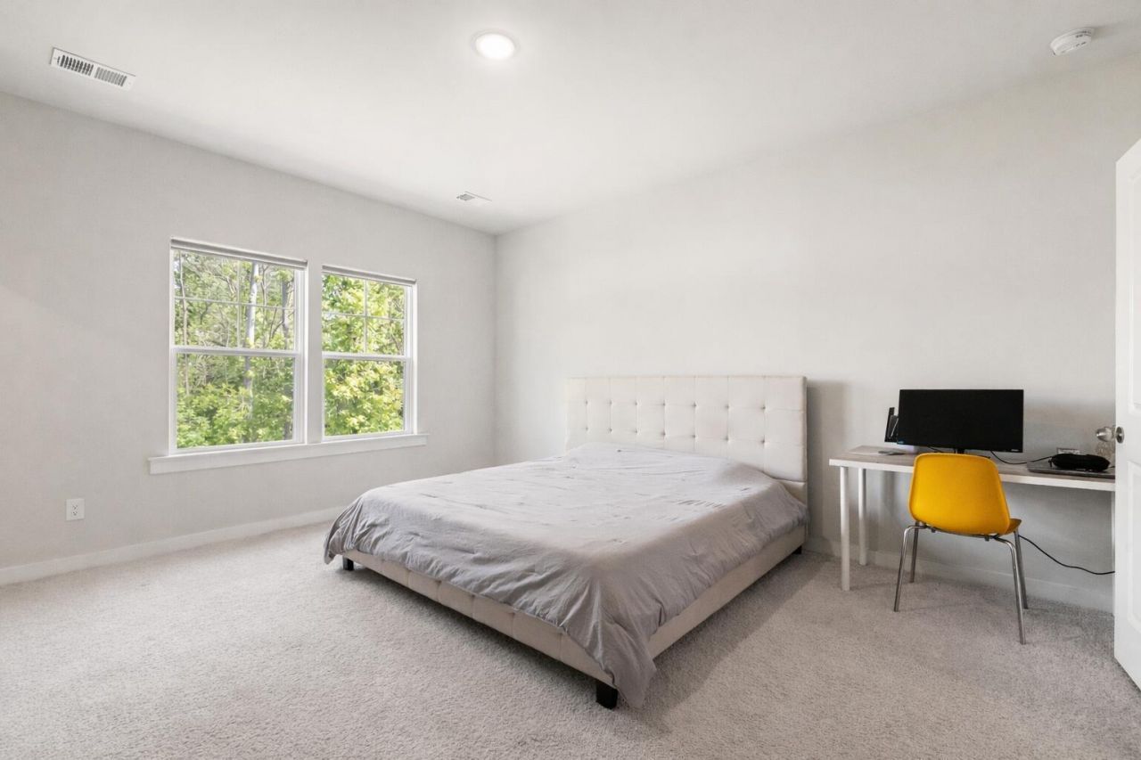 1040 Old Cypress Run Photo 25