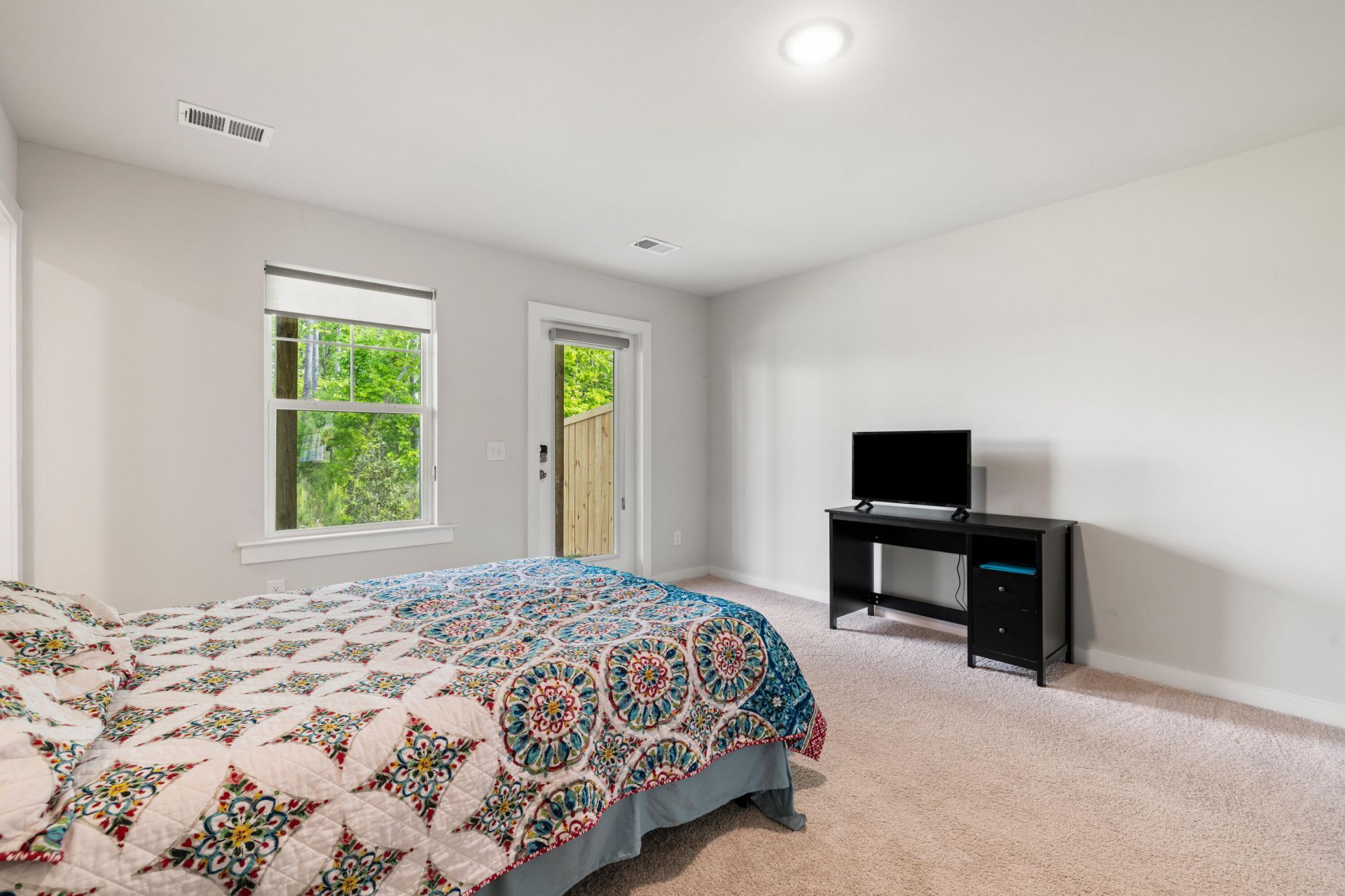 1040 Old Cypress Run Photo 8