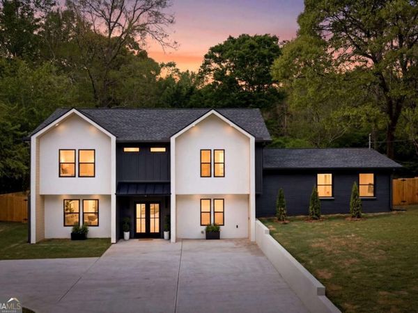 245 Doeskin Trail SE, Smyrna, GA 30082