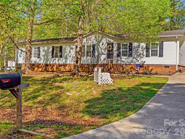 103 Keyside Lane , Mooresville, NC 28115