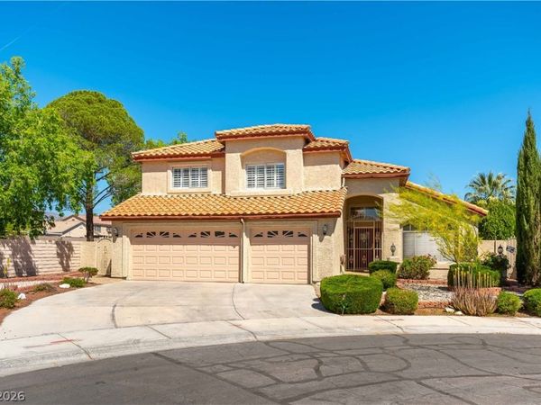 10028 Sail Landing Court, Las Vegas, NV 89117