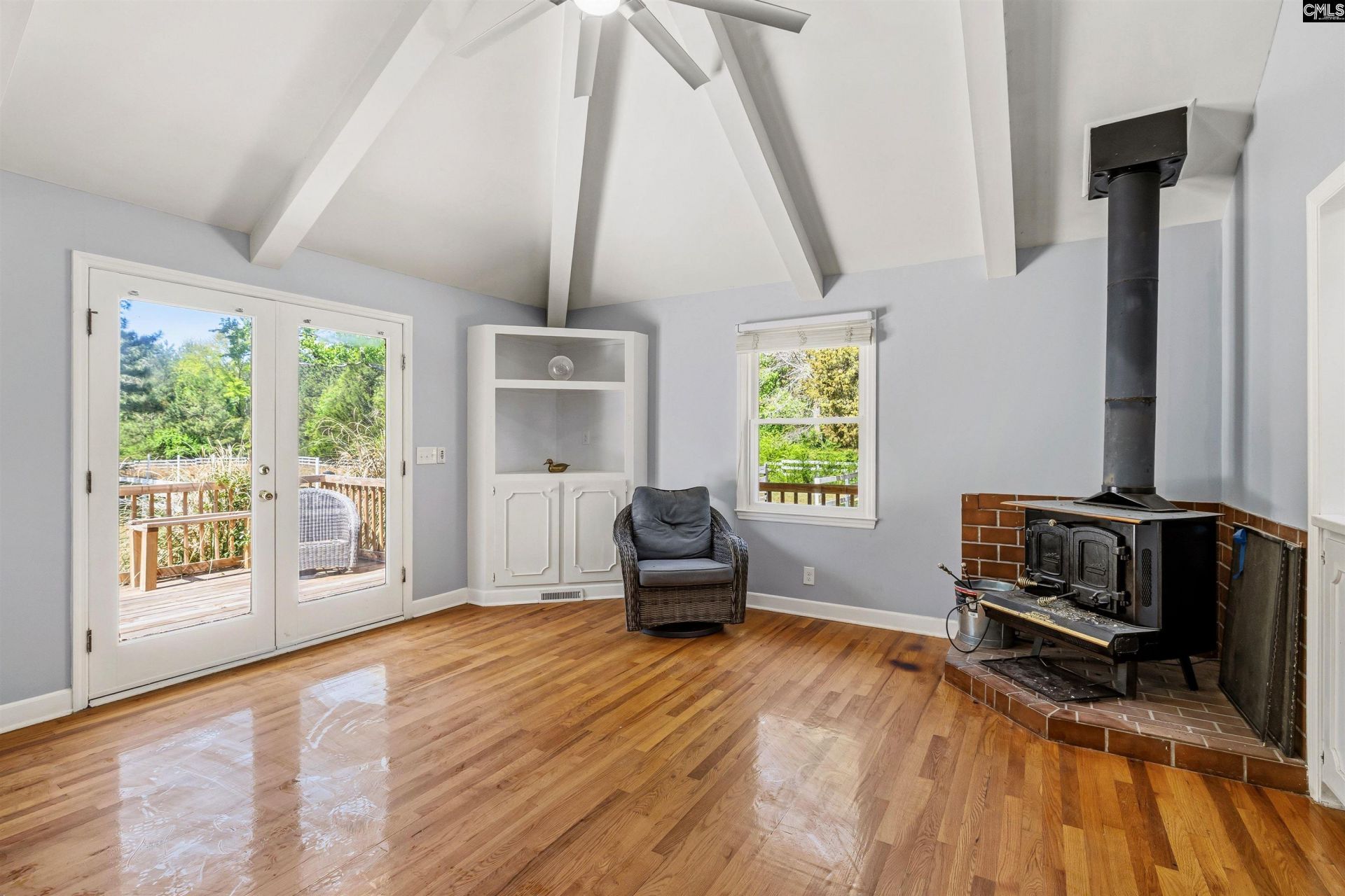 1091 Nick Watts Road  Photo 10