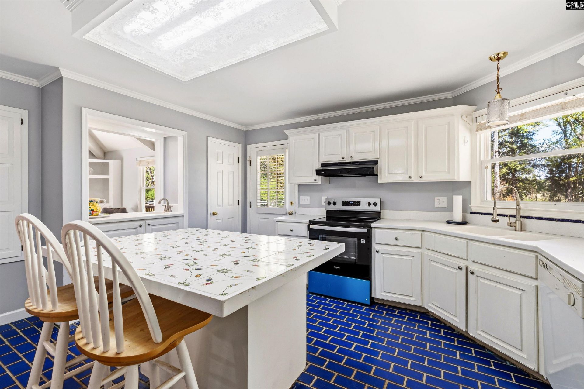 1091 Nick Watts Road  Photo 15