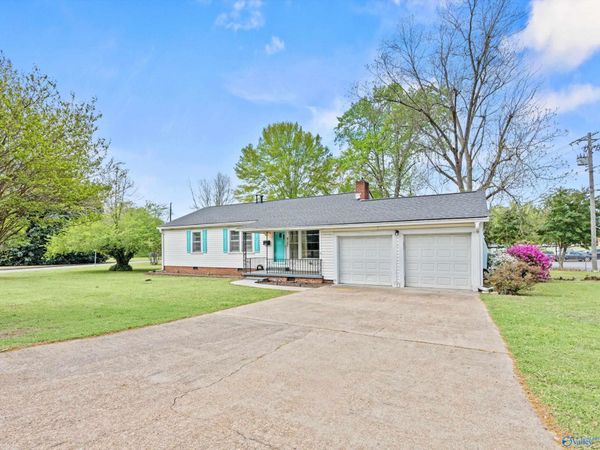 415 Padenreich Avenue, Gadsden, AL 35903