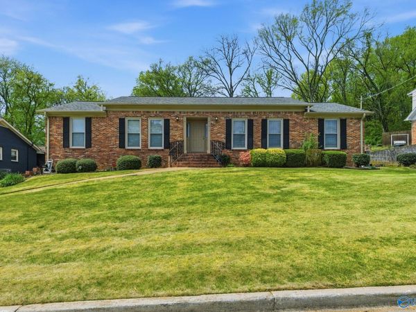 1913 Epworth Drive, Huntsville, AL 35811