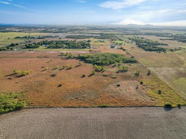 20554 County Road 157, Unit 10, Blair, OK 73526