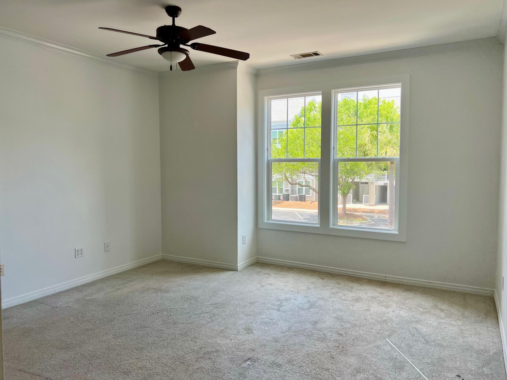 130 River Landing Drive Photo 11