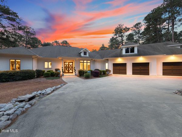 100 El Dorado Street, Pinehurst, NC 28374