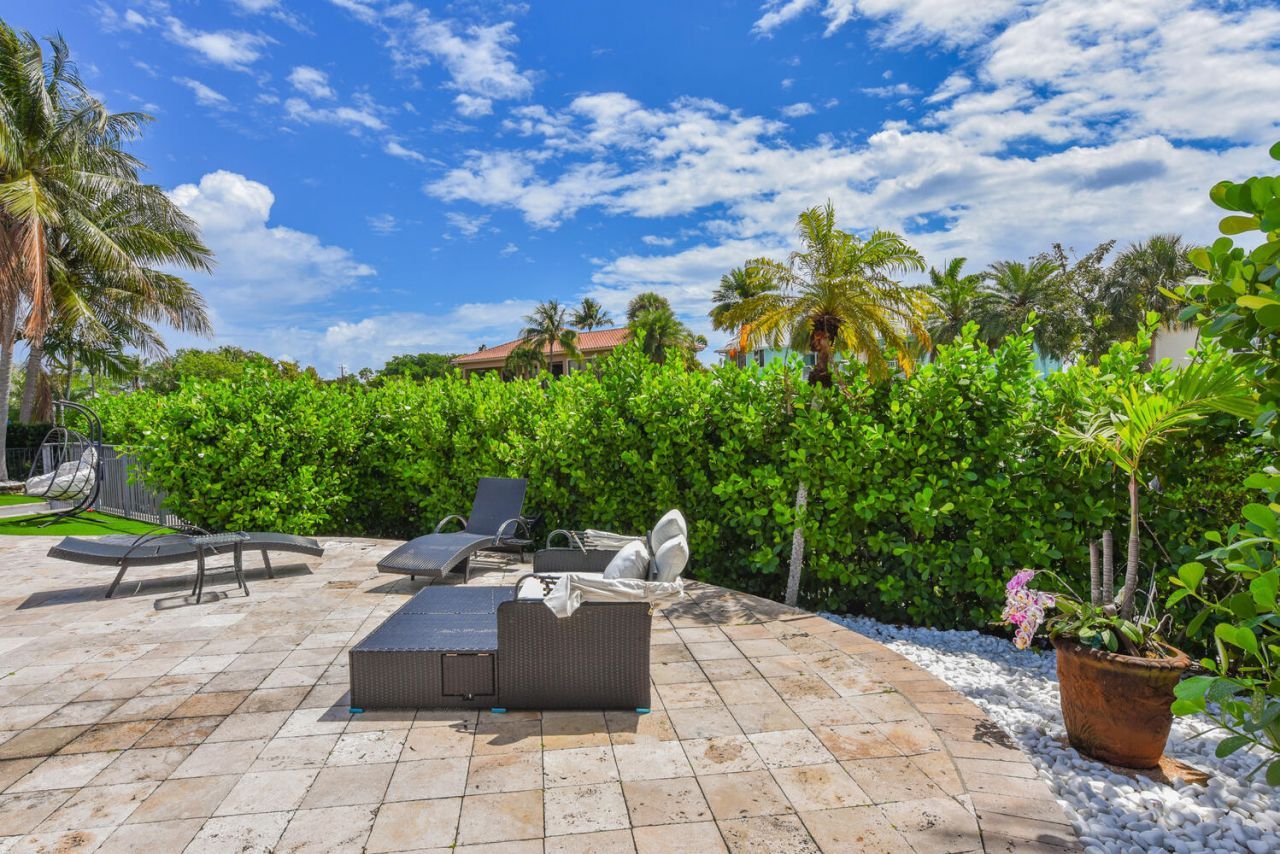 4030 NE 25th Avenue, Lighthouse Point, FL 33064 Photo