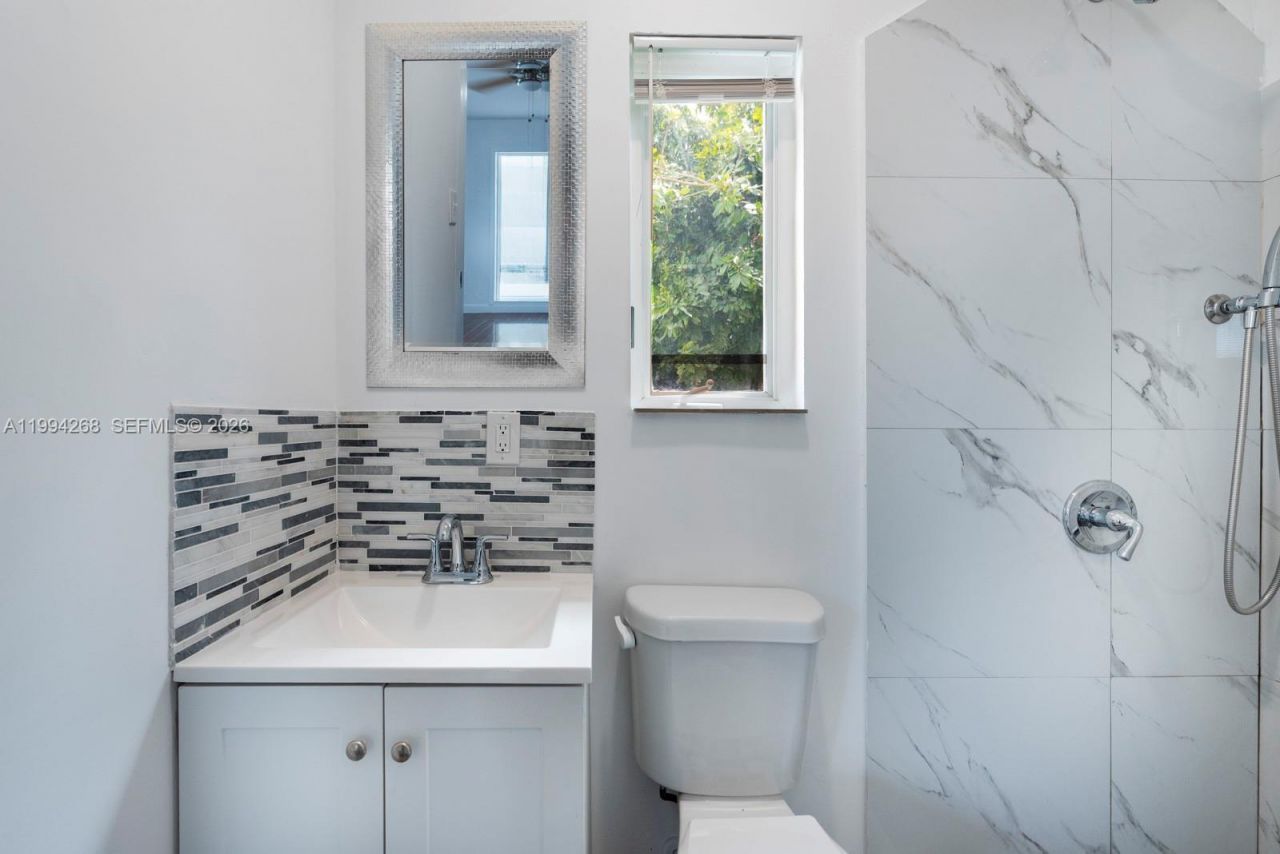 580 NW 189th Ter , Miami Gardens, FL 33169 Photo