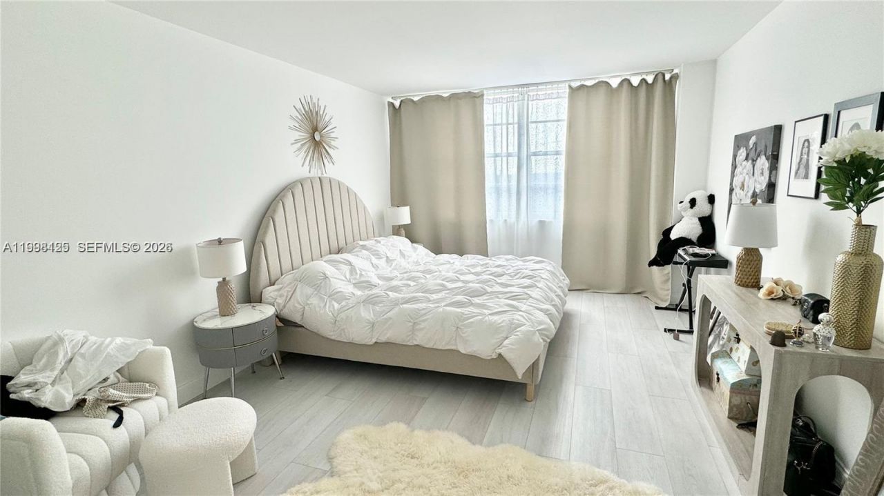 2801 NE 183rd St, Unit 1005W, Aventura, FL 33160 Photo