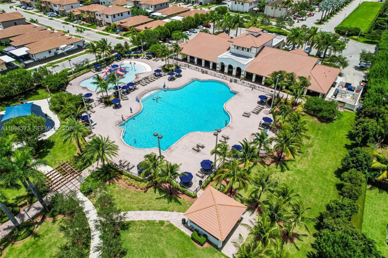 11307 SW 238th St , Unit n/a, Homestead, FL 33032 Photo