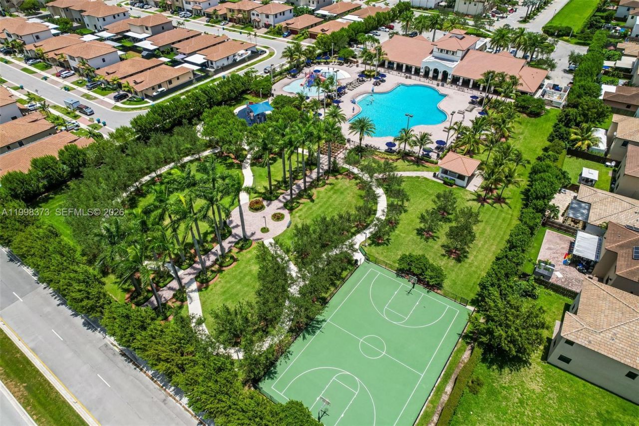 11307 SW 238th St , Unit n/a, Homestead, FL 33032 Photo